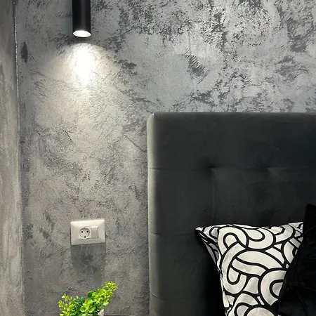 N & D Industrial Studio Lejlighed